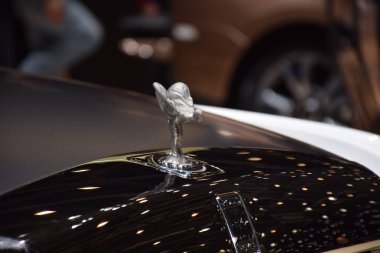 Cenevre, İsviçre - 05 Mart 2019: Rolls Royce Phantom Genişletilmiş Tekerlek Tabanı - Cenevre Uluslararası Otomobil Fuarı 2019