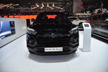 Cenevre, İsviçre - Mart 06, 2019: 89 Gims 'de Ssang Yong Grand Musso