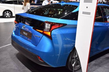 Cenevre, İsviçre - 04 Mart 2019: 89 Gims 'de Toyota Prius