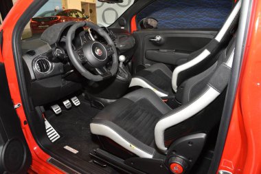 Sofya, Bulgaristan - 11 Ekim 2019: Abarth 595 Competizione Sofya Motor Fuarında
