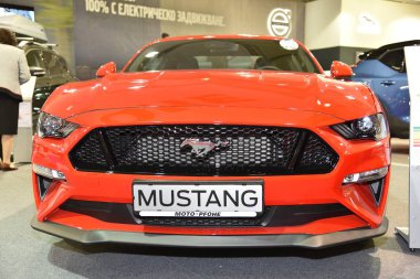 Sofya, Bulgaristan - 11 Ekim 2019: Ford Mustang Sofya Motor Fuarında