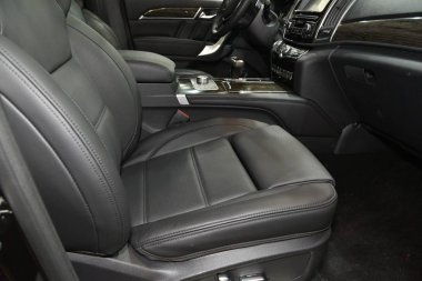 Sofya, Bulgaristan - 14 Ekim 2019: Sofya Motor Fuarında Haval H9