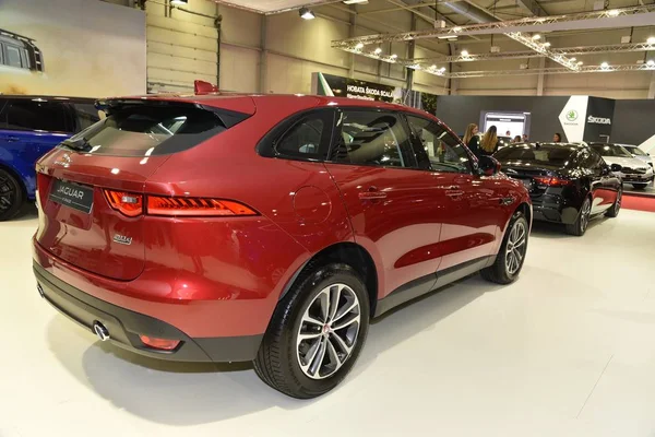 Sofia, Болгарія - 11 жовтня 2019: Jaguar F-Pace 30d Awd на Sofia Motor Show — стокове фото