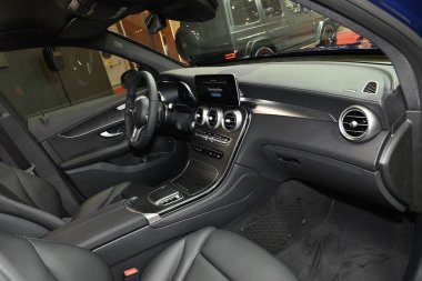 Sofya, Bulgaristan - 11 Ekim 2019: Mercedes-Benz Glc Sofya Motor Fuarında