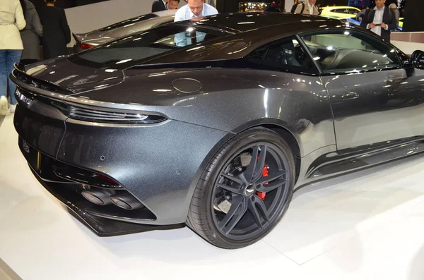 Paris, França - 02 de outubro de 2018: Aston Martin DBS no Paris Motor Show — Fotografia de Stock