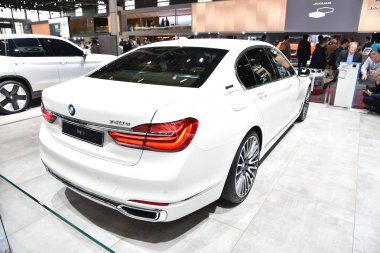 Paris, Fransa - 02 Ekim 2018: Bmw The 7 at Paris Motor Show