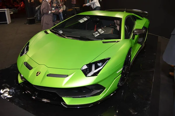 Paris, França - 02 de outubro de 2018: Lamborghini Aventador SVJ no Paris Motor Show — Fotografia de Stock