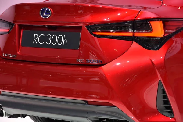 Paryż, Francja - 03 października 2018: Lexus Rc 300h na Paris Motor Show — Zdjęcie stockowe