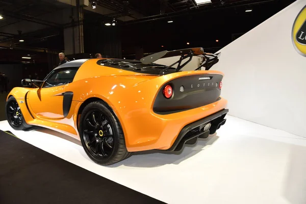 パリ,フランス- 2018年10月3日: Lotus Exige 410 Sport at Paris Motor Show — ストック写真