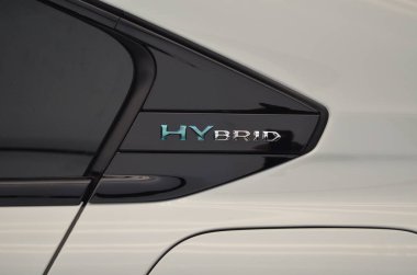 Paris, Fransa - 02 Ekim 2018: Peugeot 508 Sw Hybrid Paris Motor Fuarında