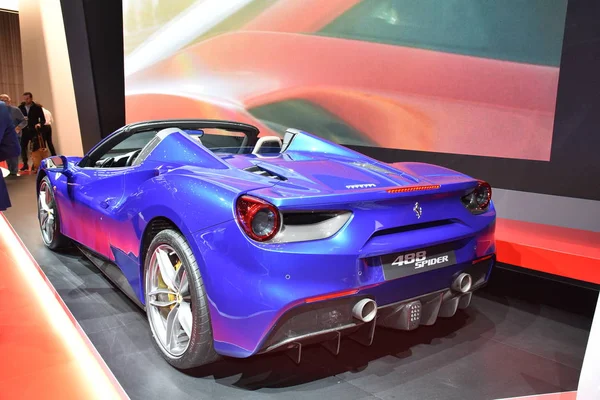 Genebra, Suíça, março 06-2018: Ferrari 488 Spider no GIMS — Fotografia de Stock