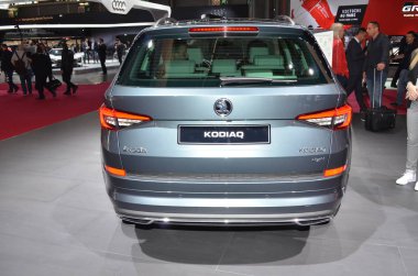 Paris, Fransa - 03 Ekim 2018: Skoda Kodiaq, Paris Motor Fuarı