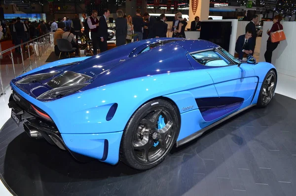 スイスのジュネーヴ、 2018年3月6日: GimsのKoengseg Regera — ストック写真