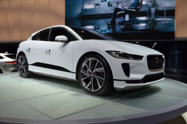 Cenevre, İsviçre, Mart 06-2018: Jaguar i-Pace Ev 400 at Gims