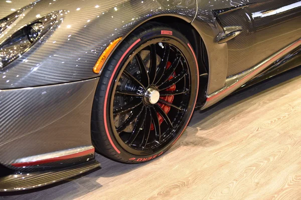 Γενεύη, Ελβετία, 6 Μαρτίου 2018: Pagani Huayra Roadster at Gims — Φωτογραφία Αρχείου