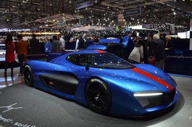 Cenevre, İsviçre, Mart 06-2018: Pininfarina H2 Hız Gims