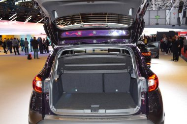 Cenevre, İsviçre, Mart 06-2018: Renault Captur at Gims