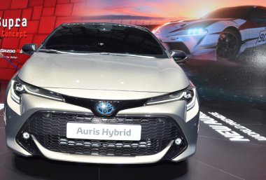 Cenevre, İsviçre, Mart 06-2018: Toyota Auris Hybrid at Gims