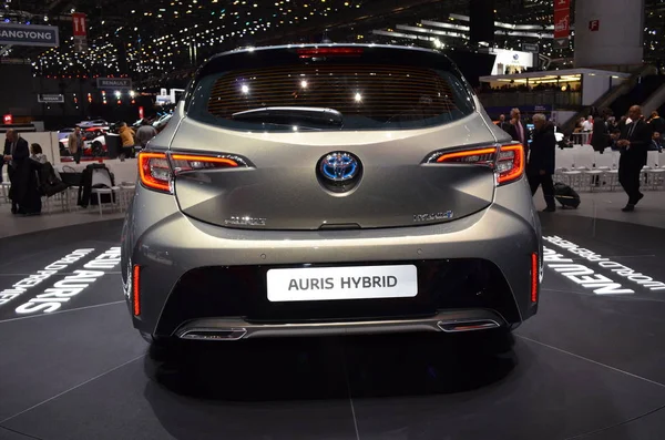 Ginebra, Suiza, 06 de marzo de 2018: Toyota Auris Hybrid en GIMS — Foto de Stock
