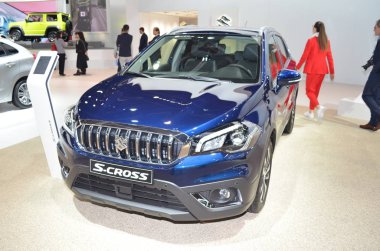 Paris, Fransa - 02 Ekim 2018: Suzuki Sx4 S-Cross All Gip Paris Motor Show