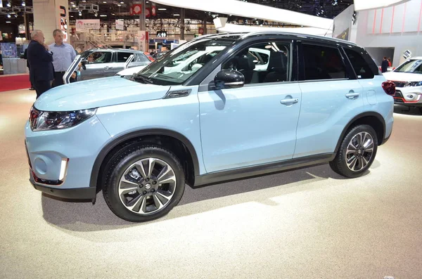 París, Francia - 02 de octubre 2018: Suzuki Vitara All Grip en el Salón del Automóvil de París — Foto de Stock