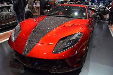 Cenevre, İsviçre, Mart 06-2018: Zorunlu Ferrari 812 Süper Hızlı Stallone at Gims