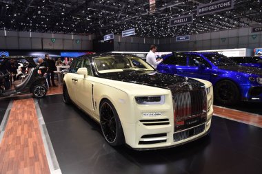 Cenevre, İsviçre, Mart 06-2018: Manual Rolls Royce Phantom Bushukan versiyonu at Gims