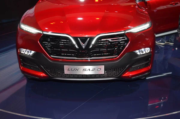 Paryż, Francja - 02 października 2018: Vinfast Lux Sa2.0 na Paris Motor Show — Zdjęcie stockowe