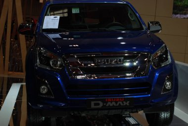Paris, Fransa - 02 Ekim 2018: Isuzu D-Max Paris Motor Fuarında