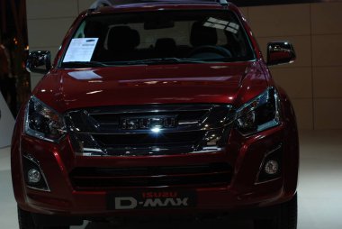 Paris, Fransa - 02 Ekim 2018: Isuzu D-Max Paris Motor Fuarında