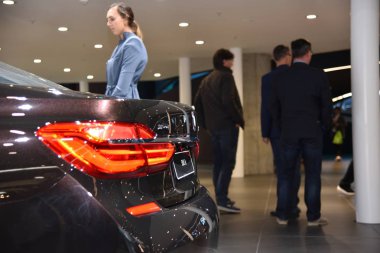 Frankfurt, Almanya, 12-2017: Iaa 2017 'de Bmw 7 Serisi