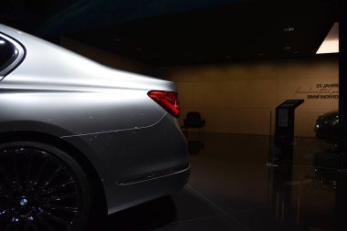 Frankfurt, Almanya, 12-2017: Iaa 2017 'de Bmw 7 Serisi