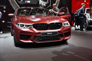 Frankfurt, Almanya, 12-2017: Iaa 2017 'de Bmw M5