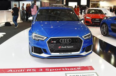 Sofya, Bulgaristan, 13-2017: Audi Sofya Motor Fuarında 3 Rupi