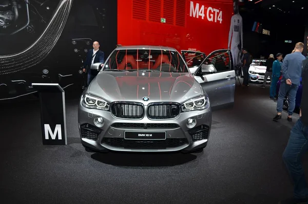 Frankfurt, Alemanha, 12-2017 de setembro: BMW X6 M no IAA 2017 — Fotografia de Stock