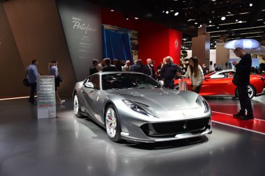 Frankfurt, Almanya, 12 Eylül 2017: Ferrari 812 Iaa 2017 'de Superfast