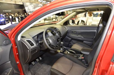 Sofya, Bulgaristan, 13-2017: Mitsubishi Asx Sofya Motor Fuarında