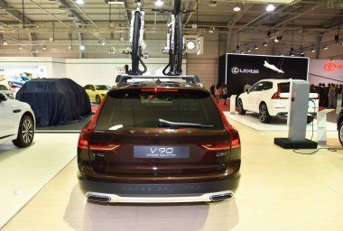 Sofya, Bulgaristan, 13-2017: Sofya Motor Fuarında Volvo V90 Kros Ülkesi