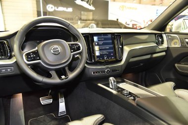 Sofya, Bulgaristan, 13-2017: Volvo Xc60 Sofya Motor Fuarında