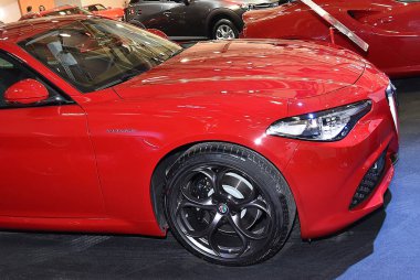 Sofya, Bulgaristan, 13-2017: Alfa Romeo Giulia Sofya Motor Fuarında