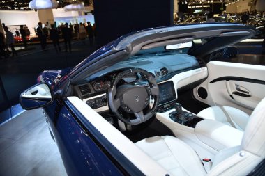 Frankfurt, Almanya, 12-2017: Maserati Grancabrio Spor Iaa 2017