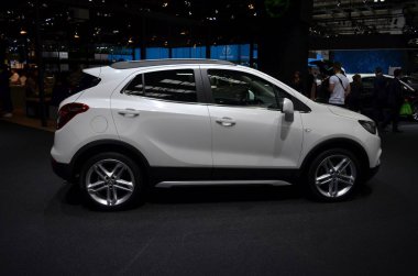 Frankfurt, Almanya, 12-2017: Iaa 2017 'de Opel Mokka X