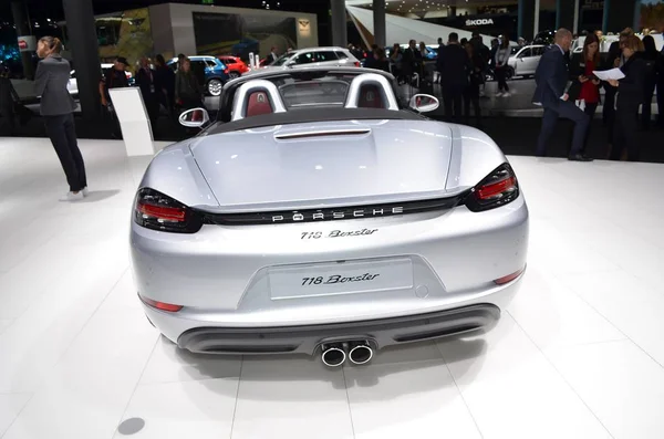 Frankfurt, Germany, September 13-2017: Porsche 718 Boxster at IAA 2017 — Stock Photo, Image