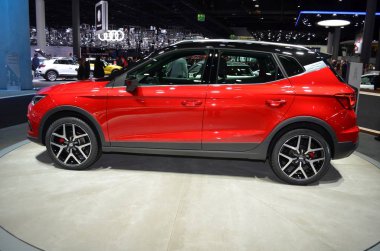 Frankfurt, Almanya, 13 Eylül 2017: Iaa 2017 'de koltuk Arona Fr.