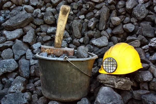 Bergbau Kohle und Werkzeuge — Stockfoto