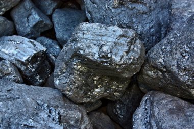 kömür yığını