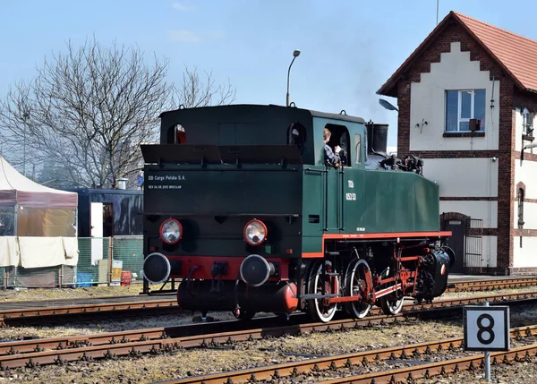 El desfile anual sobre locomotoras de vapor en Wolsztyn, Polonia . — Foto de Stock