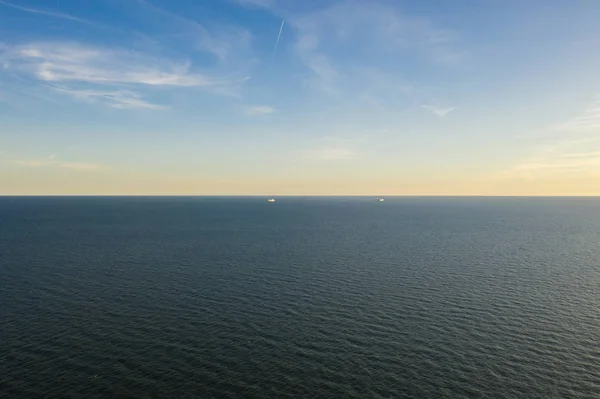 Drone vista del océano ondulado —  Fotos de Stock
