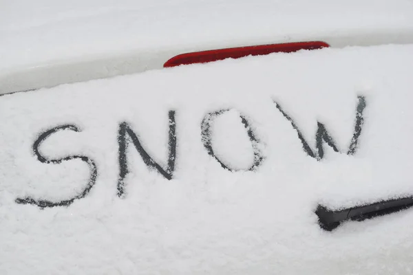 Autoscheibe im Winter — Stockfoto