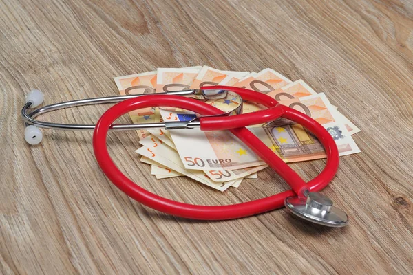 Hälso Och Sjukvård Och Pengar Med Stetoskop — Stockfoto